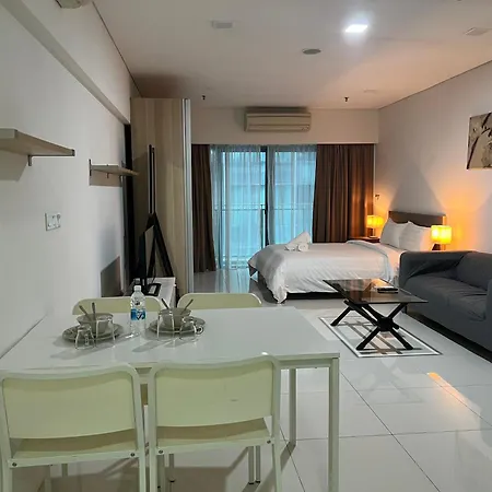 Mercu Summer Suites Klcc By Moonlight Kuala Lumpur Exterior photo