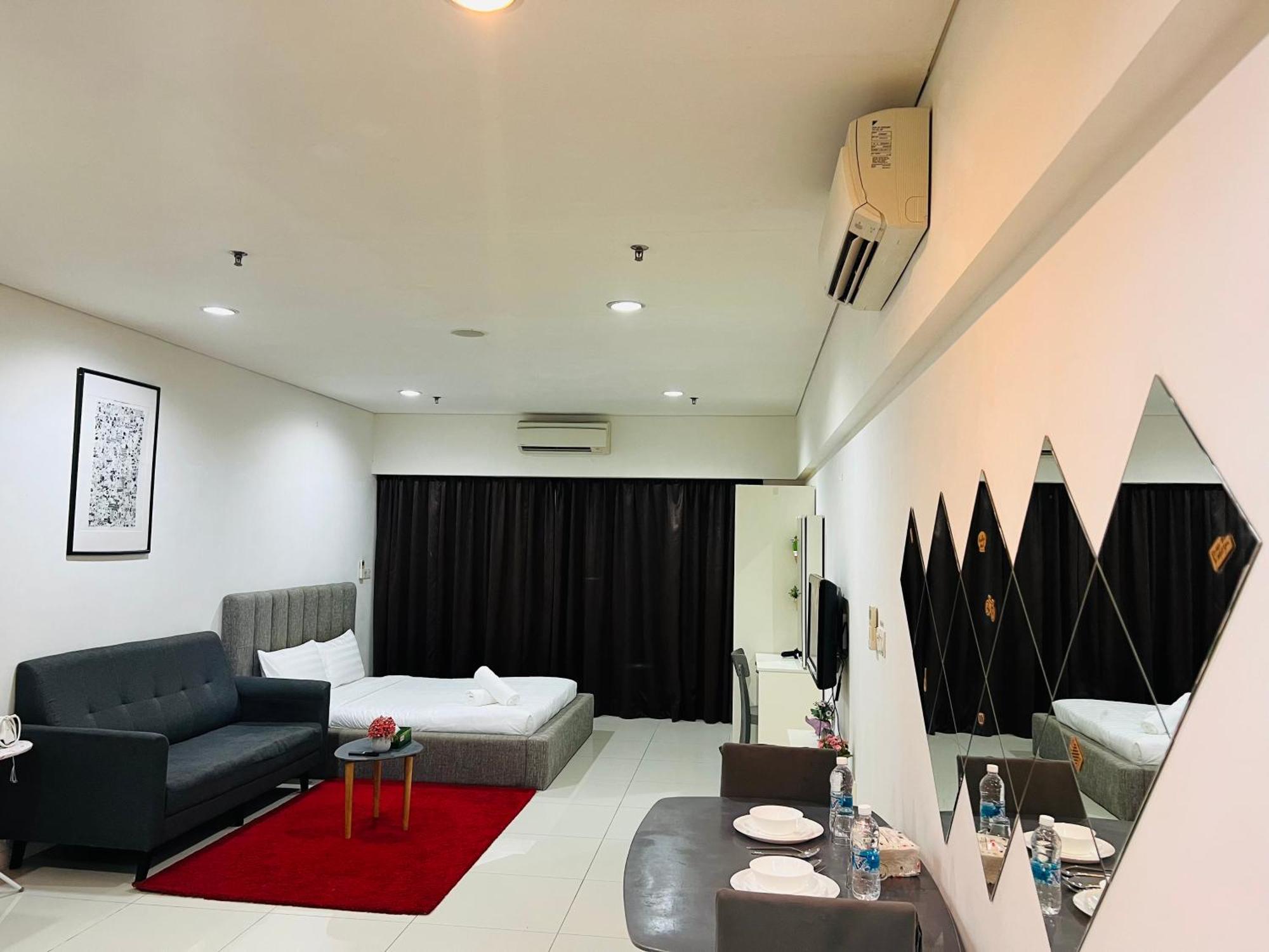 Apartment Mercu Summer Klcc By Moonlight
