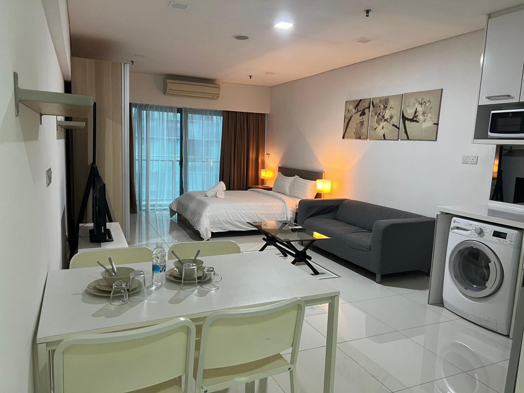 Mercu Summer Klcc By Moonlight Apartment *