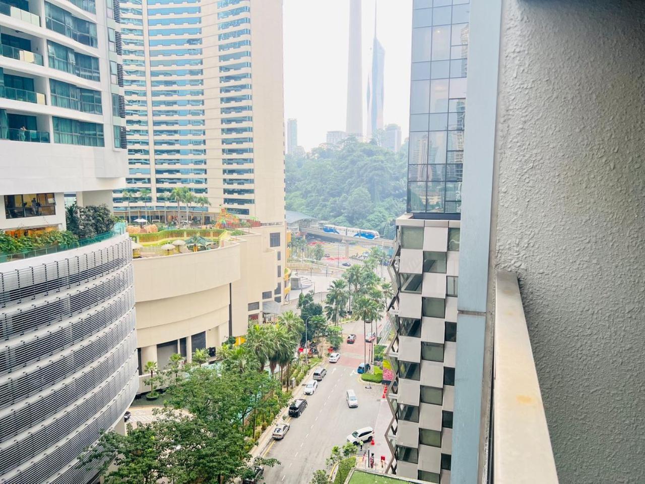 Apartment Mercu Summer Klcc By Moonlight *